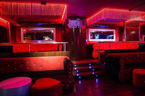 sex clubs in barcelona|Top 38 Sex Adventures In Barcelona, Spain